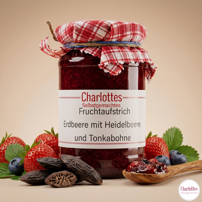 Erdbeere mit Heidelbeere und Tonkabohne